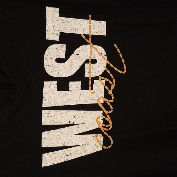 💕MICHAEL STARS💕 West Coast Graphic Tee V-Neck Medium - Picture 3 of 7